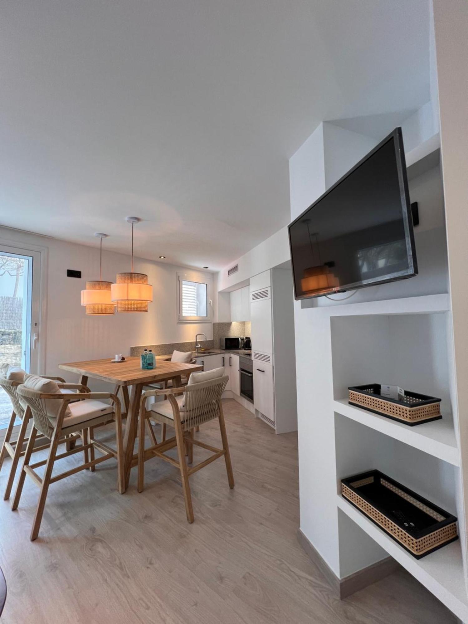 Canvas Apartments&Lofts 卡达克斯 外观 照片